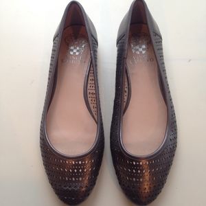 Vince Camuto Silver Flats Size 7